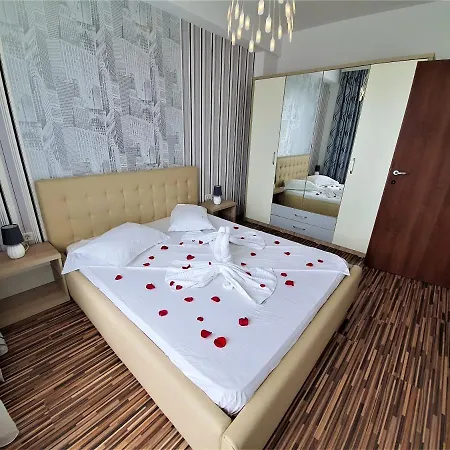Apartment Summerland Life 40 *