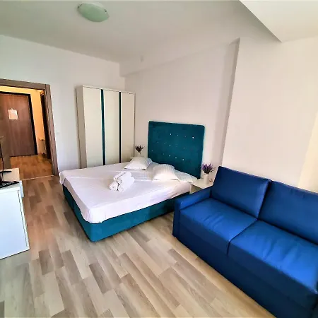 Summerland Life 40 Lägenhet Mamaia